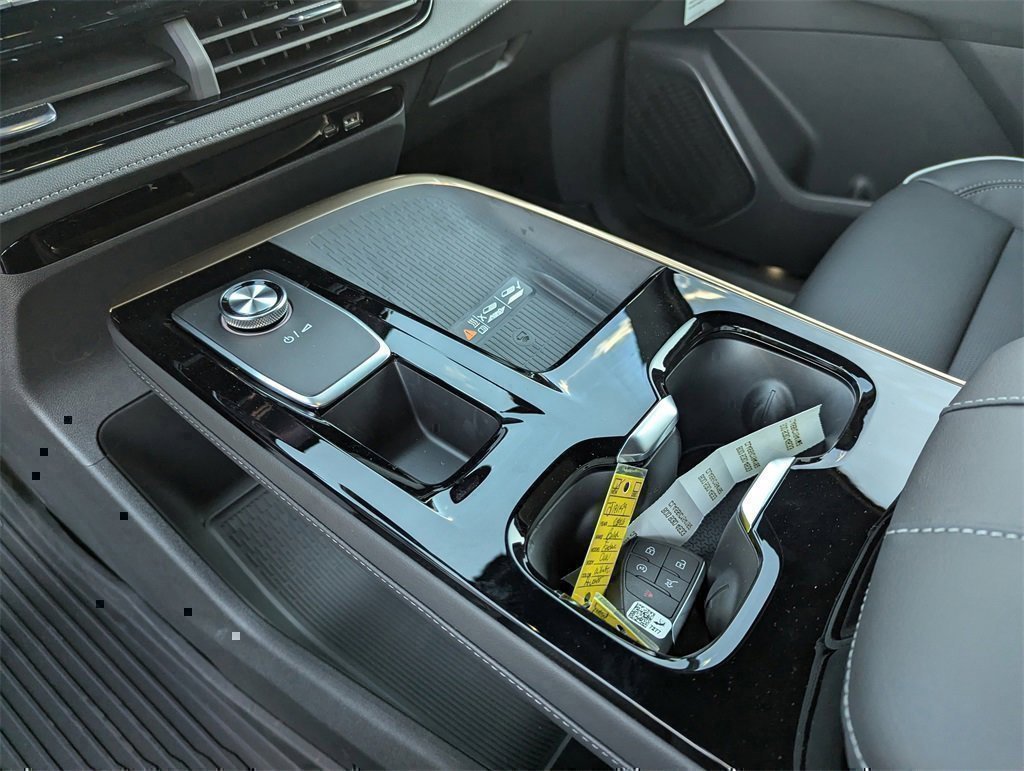 New 2026 Buick Enclave Avenir w/ Super Cruise Package image 18