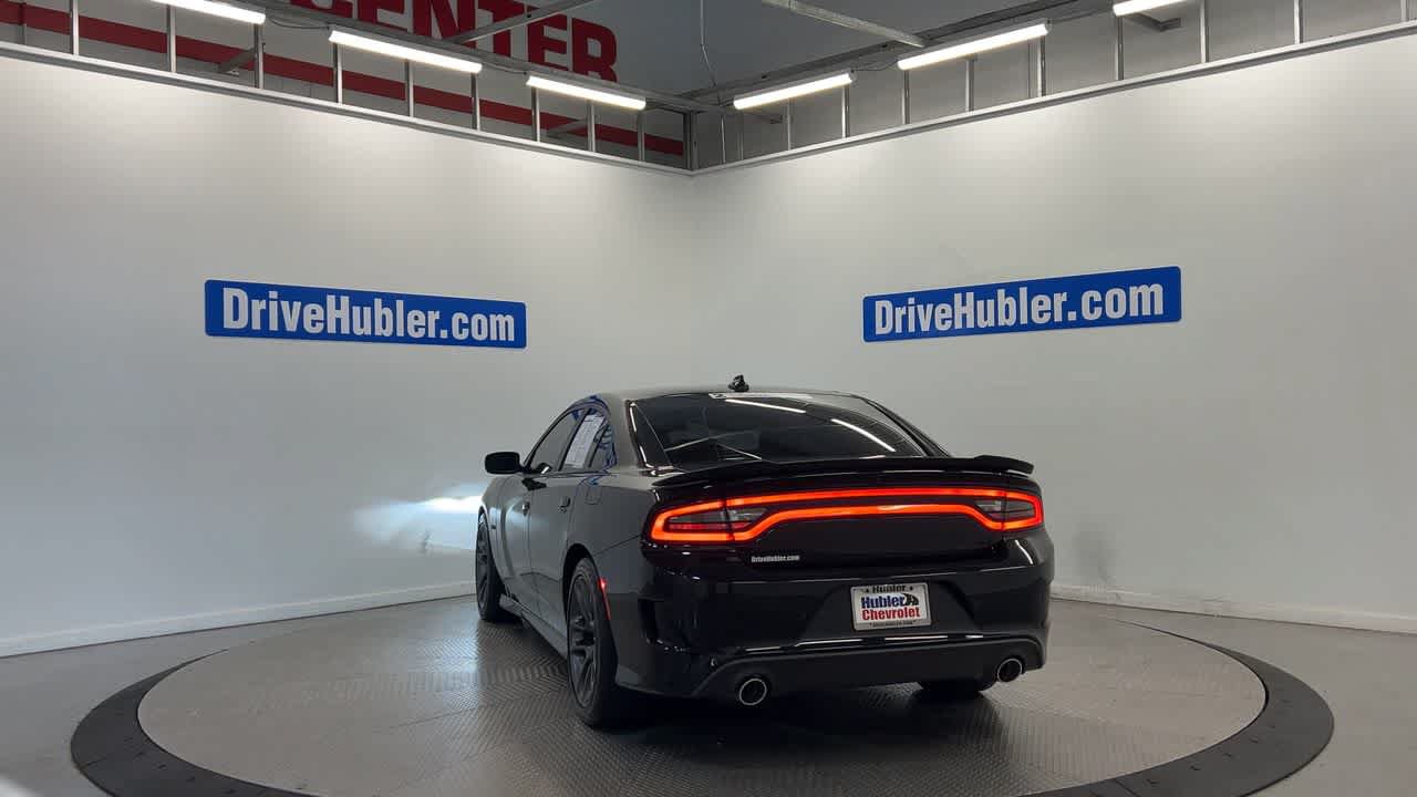 Used 2023 Dodge Charger R/T w/ Plus Group RWD image 9