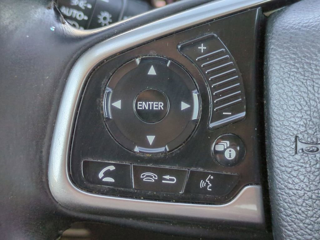 Used 2018 Honda CR-V Touring image 26