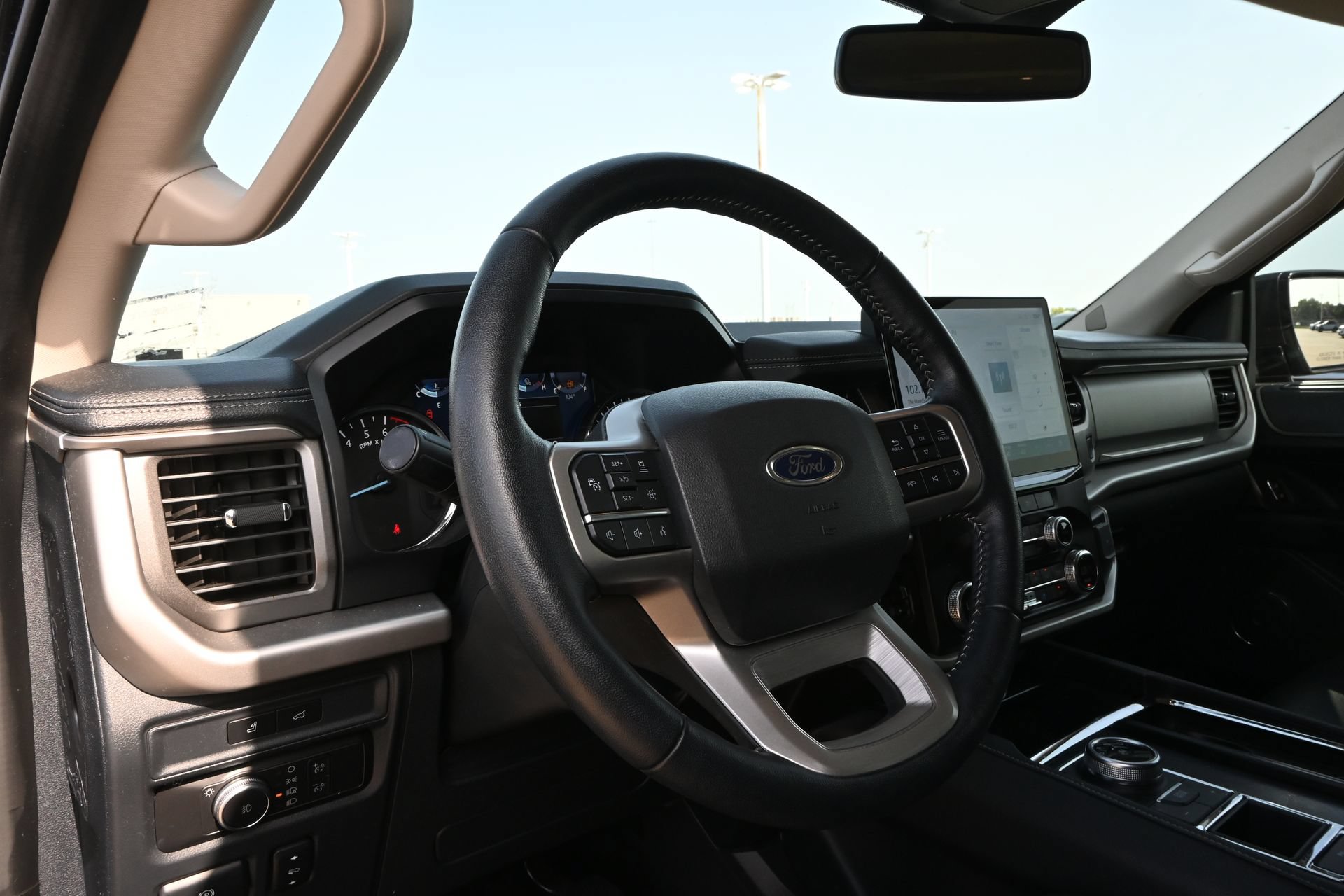 Used 2022 Ford Expedition Max XLT RWD image 18