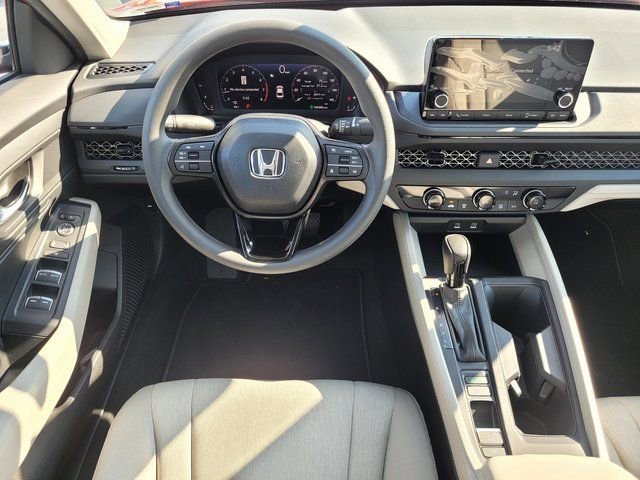 Used 2025 Honda Accord LX image 24
