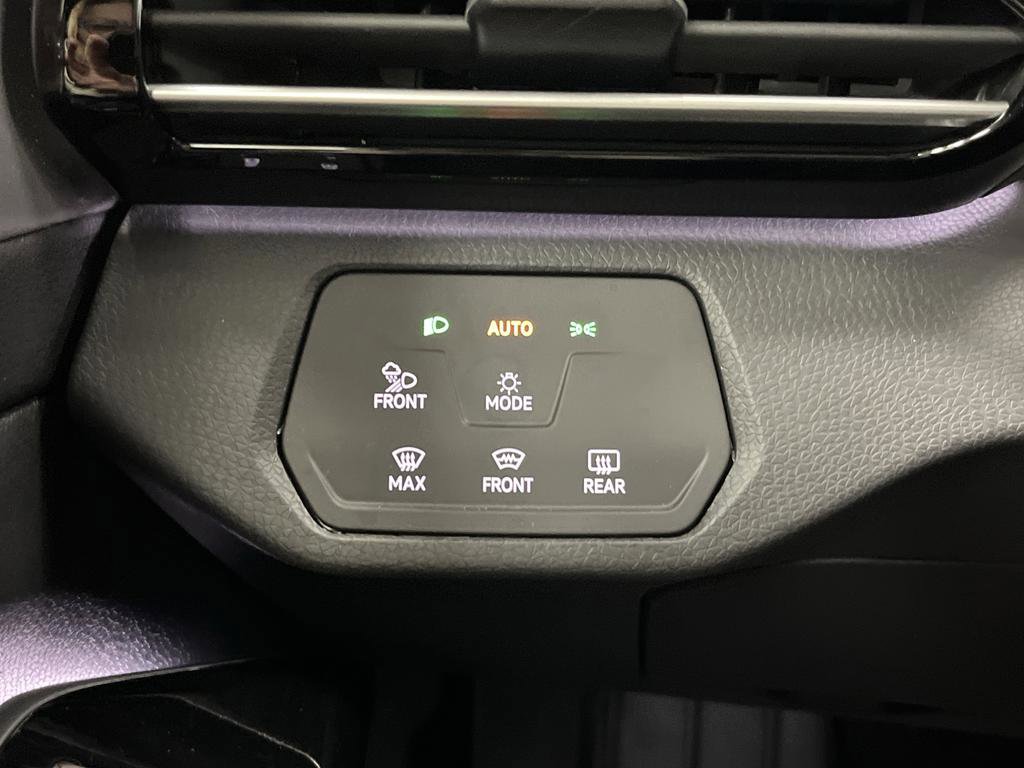 Used 2024 Volkswagen ID.4 Pro S image 25