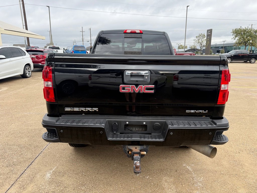 Used 2015 GMC Sierra 2500 Denali w/ Duramax Plus Package image 6