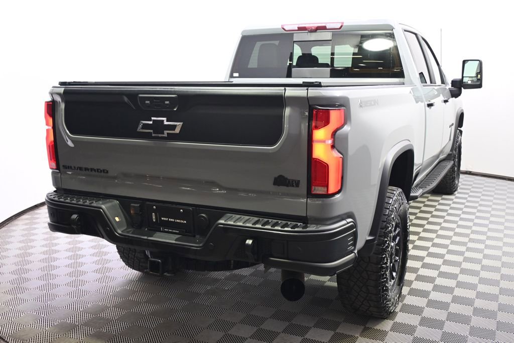 Used 2024 Chevrolet Silverado 2500 ZR2 w/ ZR2 Bison Edition image 6