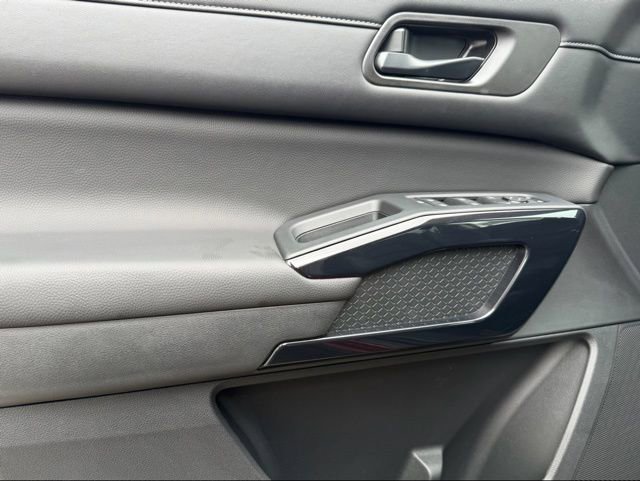 Certified 2026 Nissan Pathfinder SV FWD image 11