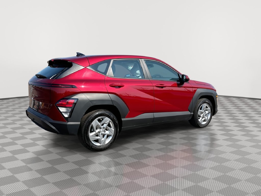 Used 2026 Hyundai Kona SE FWD image 8