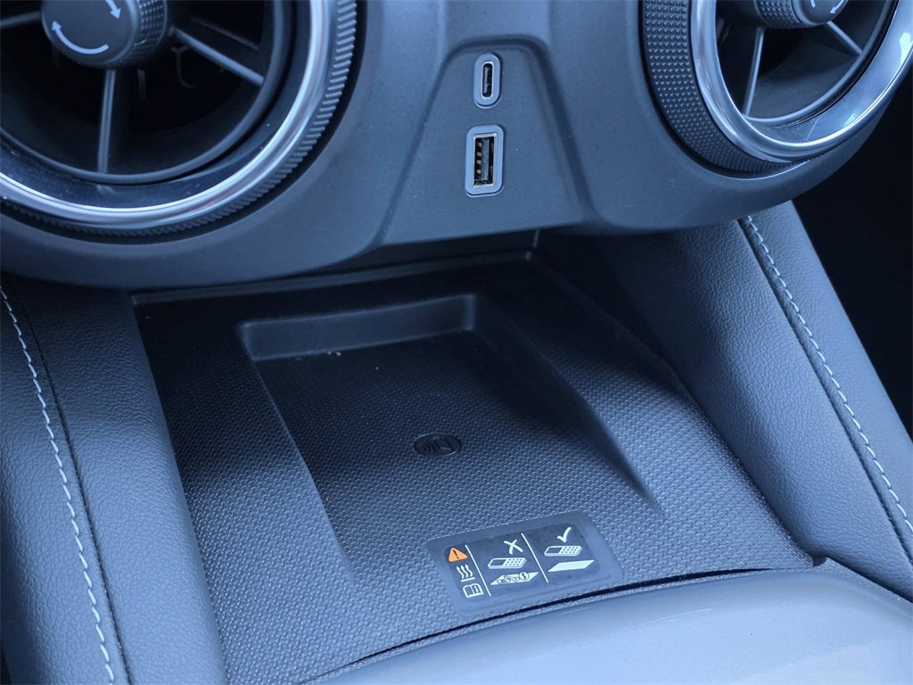 Used 2025 Chevrolet Blazer LT w/ Sound & Technology Package image 25