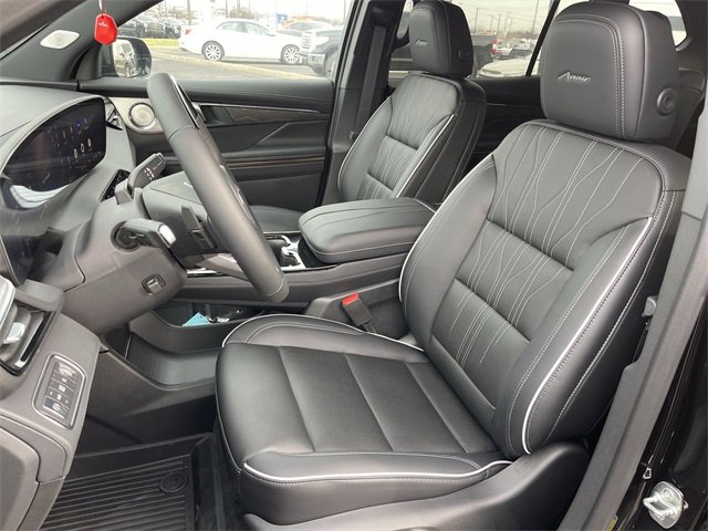 New 2025 Buick Enclave Avenir w/ Super Cruise Package image 11