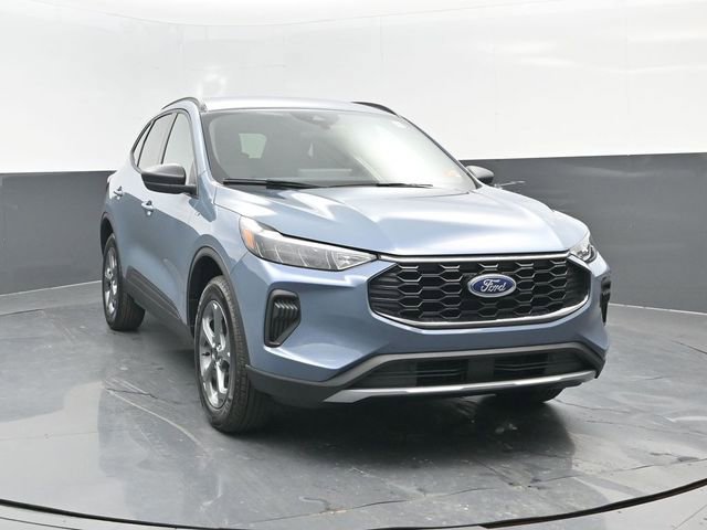 New 2026 Ford Escape ST-Line image 2