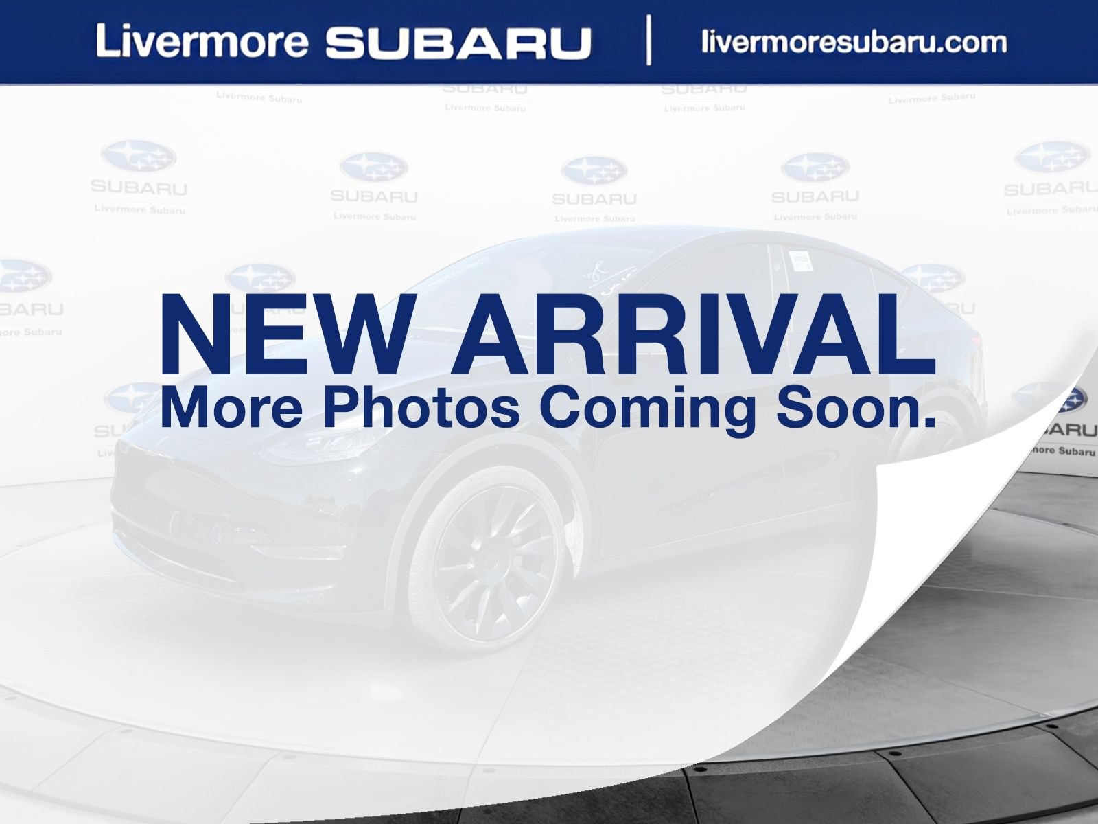 Used 2023 Tesla Model Y Long Range AWD/4WD image 1