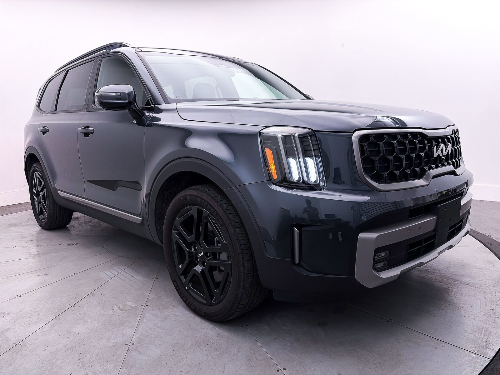 Used 2023 Kia Telluride SX Prestige X-Line image 12