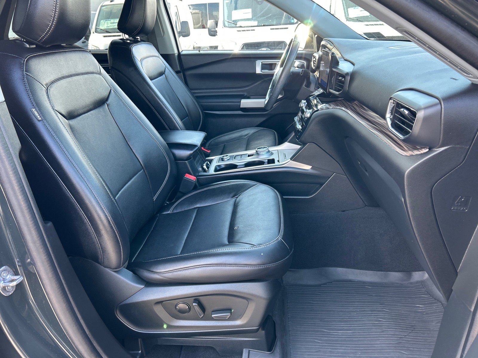 Certified 2023 Ford Explorer Limited image 20