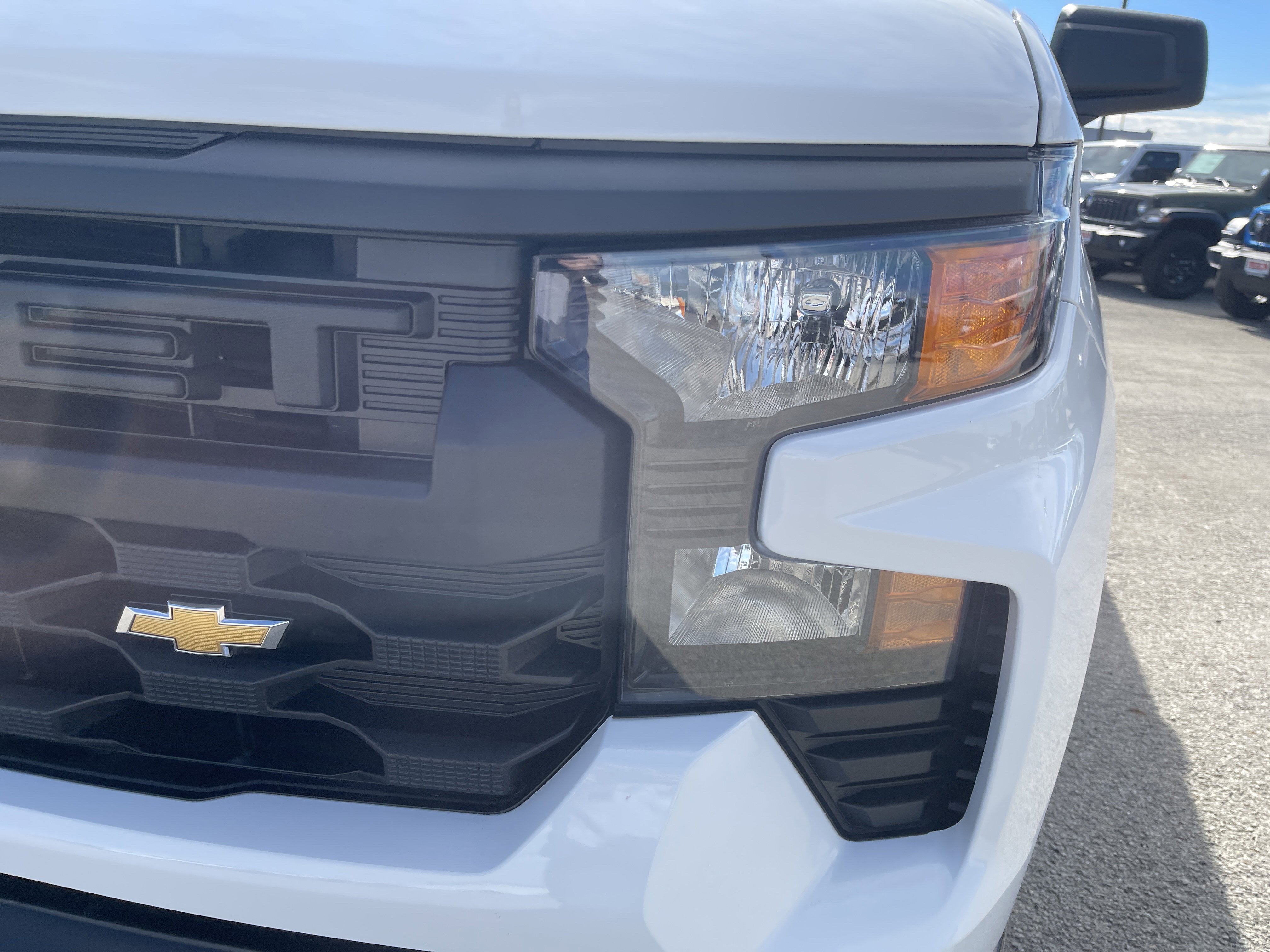 Used 2025 Chevrolet Silverado 1500 W/T w/ WT Value Package image 10