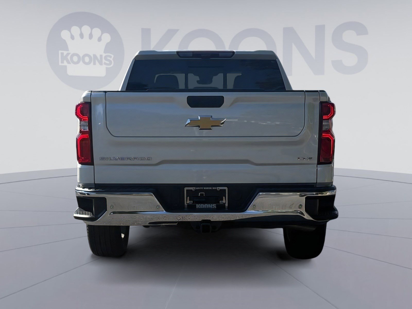 Used 2024 Chevrolet Silverado 1500 LTZ w/ Technology Package AWD/4WD image 15