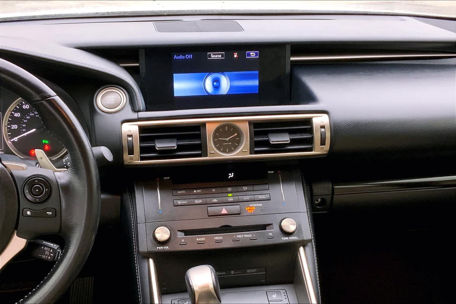 Used 2015 Lexus IS 350 w/ Navigation System Package RWD image 7