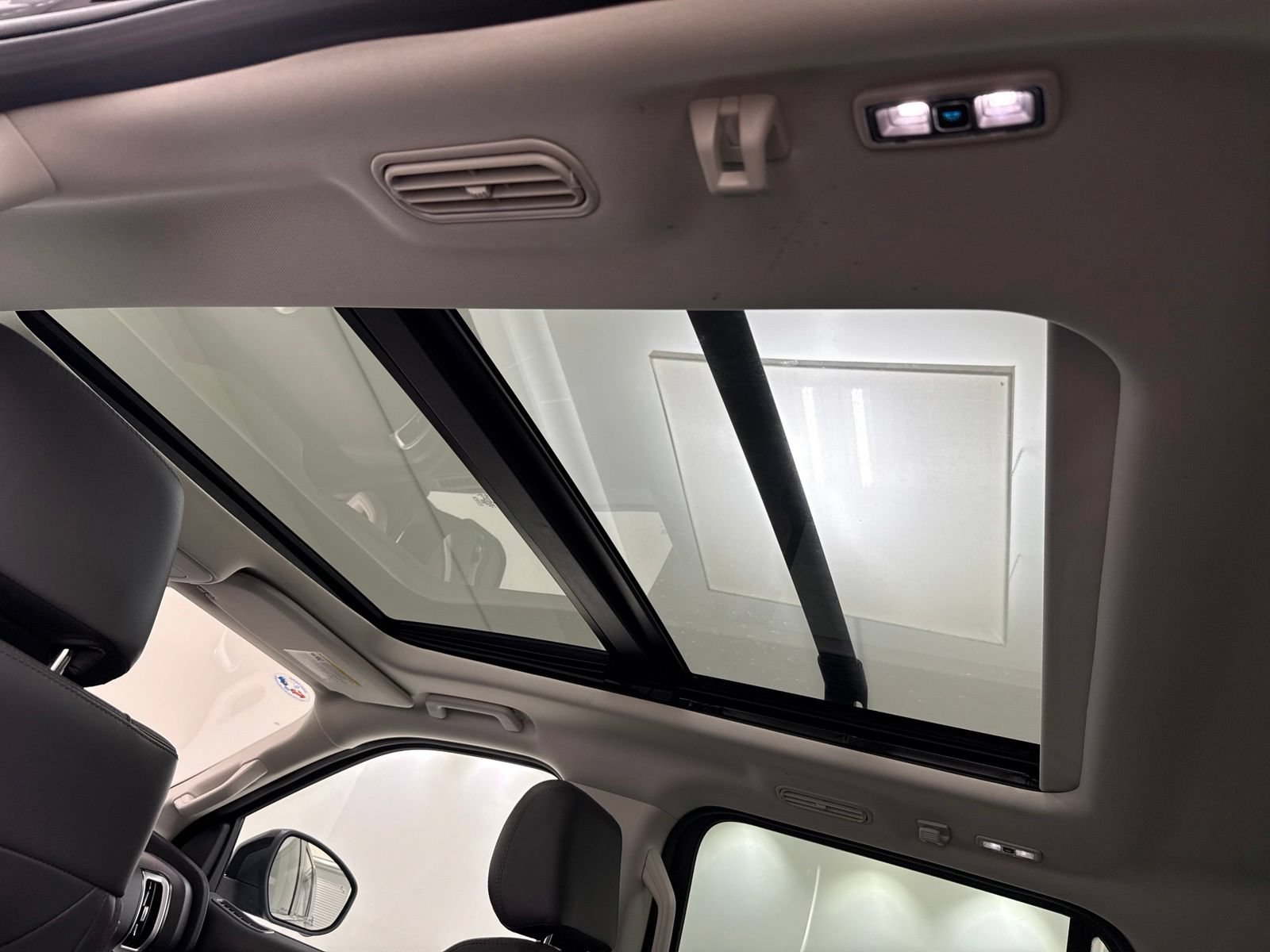 New 2025 Ford Expedition Active RWD image 26
