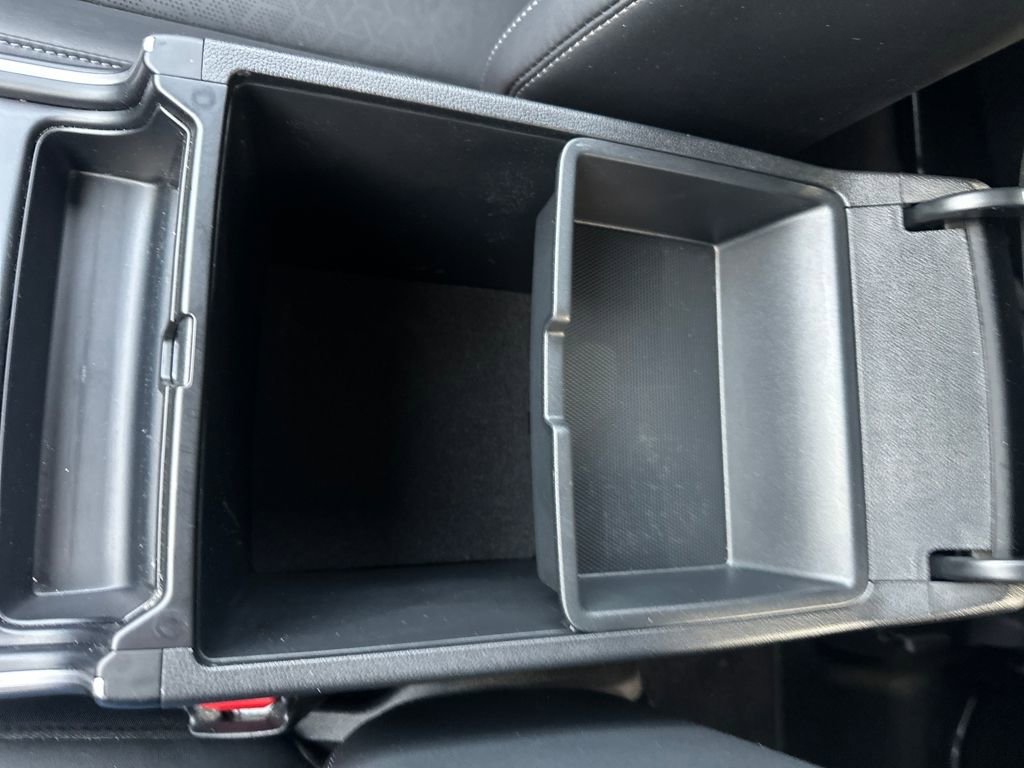 Used 2022 Kia Sorento S image 28