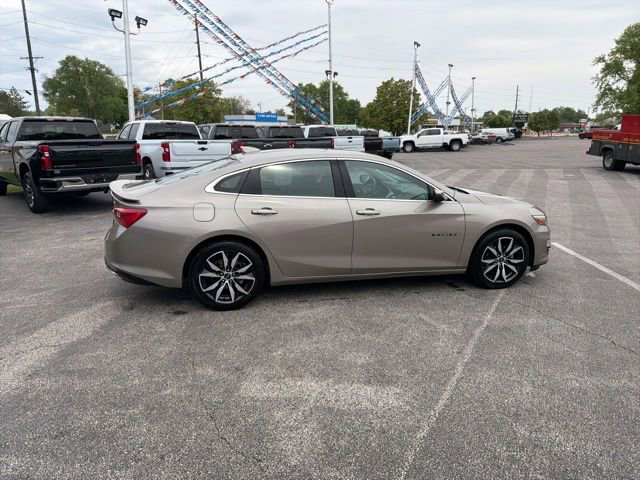 Used 2023 Chevrolet Malibu RS w/ LPO, Floor Liner Package FWD image 17