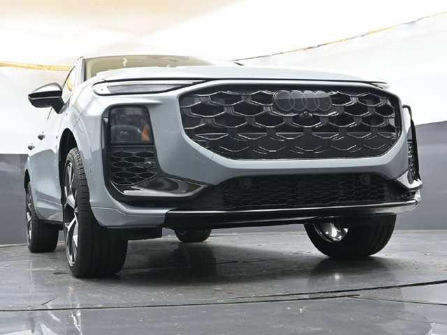 New 2026 Audi Q3 quattro 2.0T AWD/4WD image 36