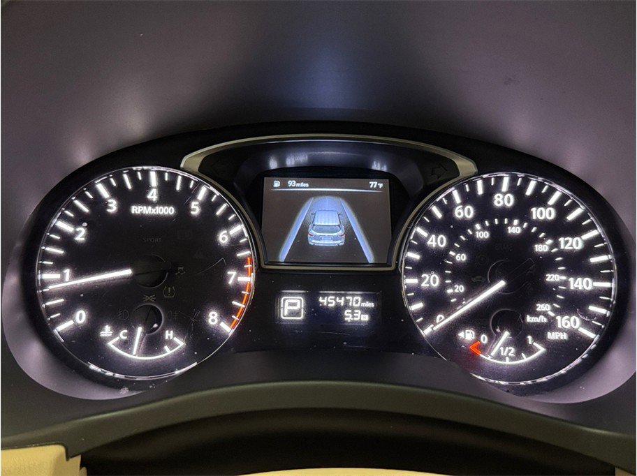 Used 2014 Nissan Pathfinder SV image 15