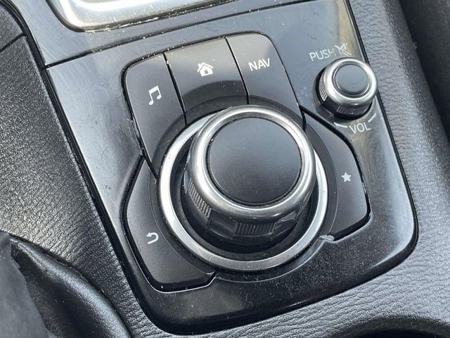 Used 2014 MAZDA MAZDA3 i Touring w/ Technology Package image 36