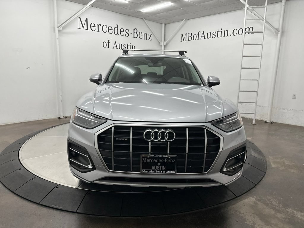 Used 2022 Audi Q5 2.0T Premium Plus w/ Premium Plus Package AWD/4WD image 2
