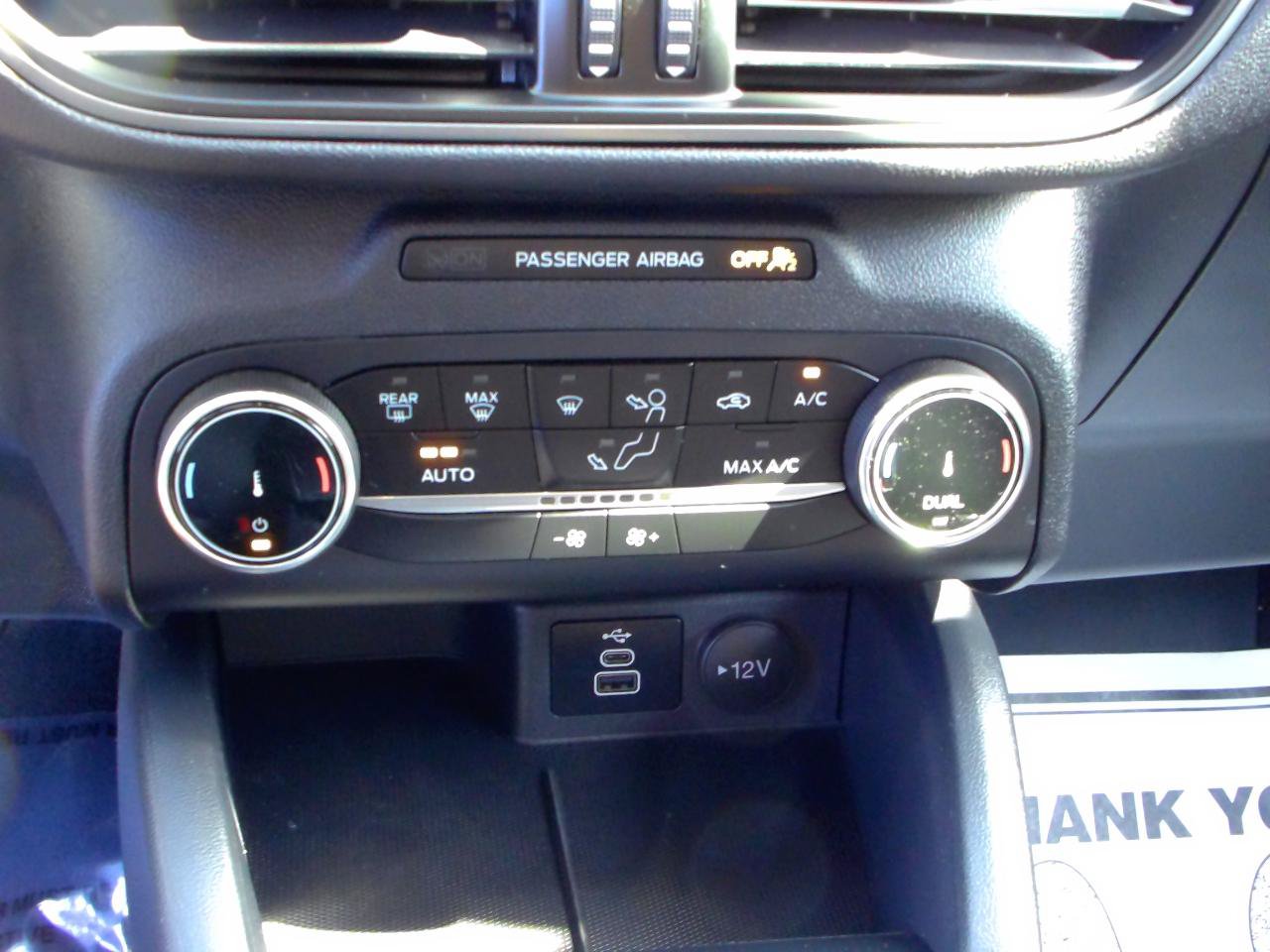 Used 2025 Ford Escape Active AWD/4WD image 21