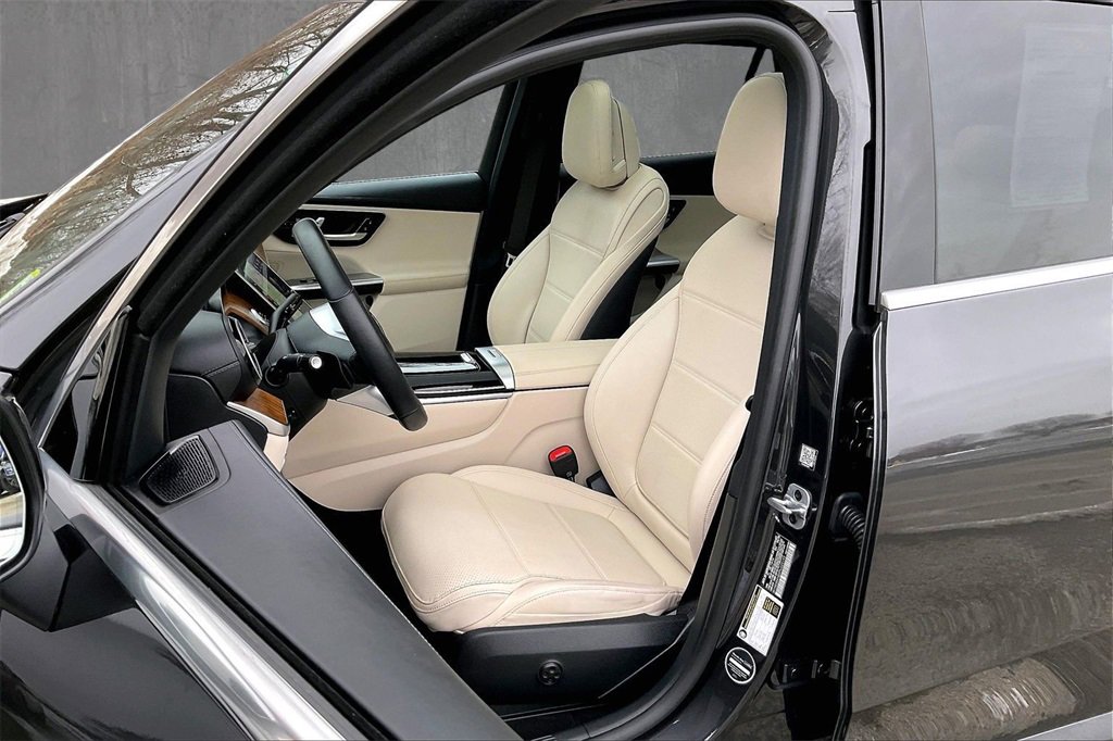 Used 2023 Mercedes-Benz GLC 300 4MATIC image 21