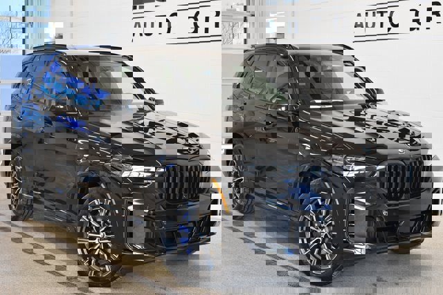 New 2026 BMW X5 xDrive40i w/ M Sport Package