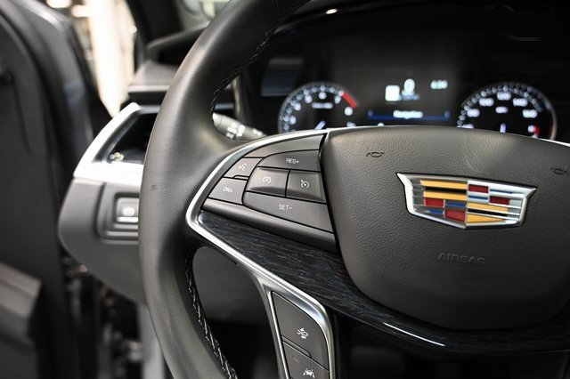Used 2025 Cadillac XT5 Premium Luxury image 23