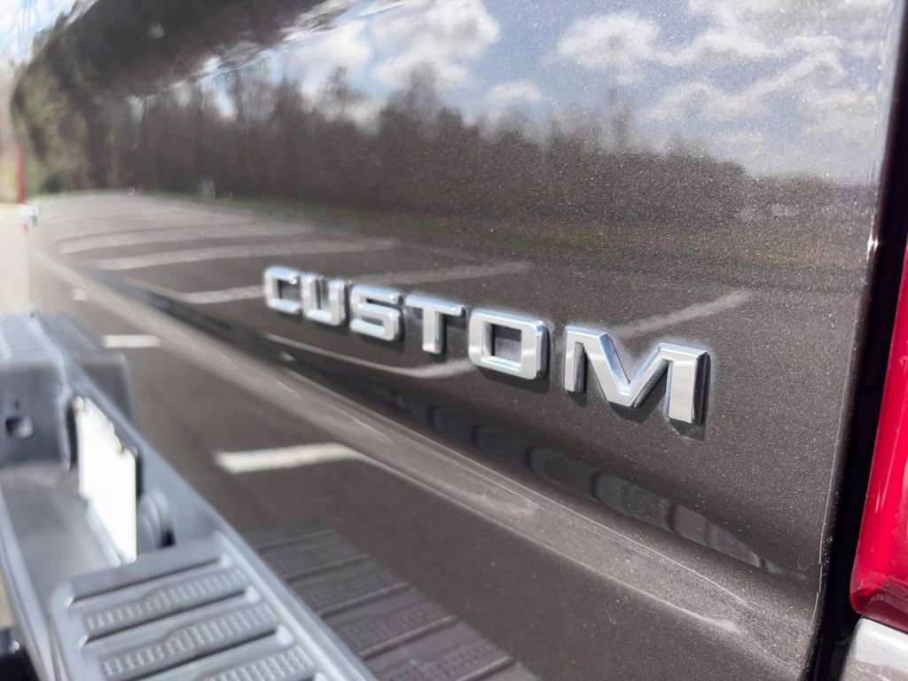 Used 2021 Chevrolet Silverado 1500 Custom image 9