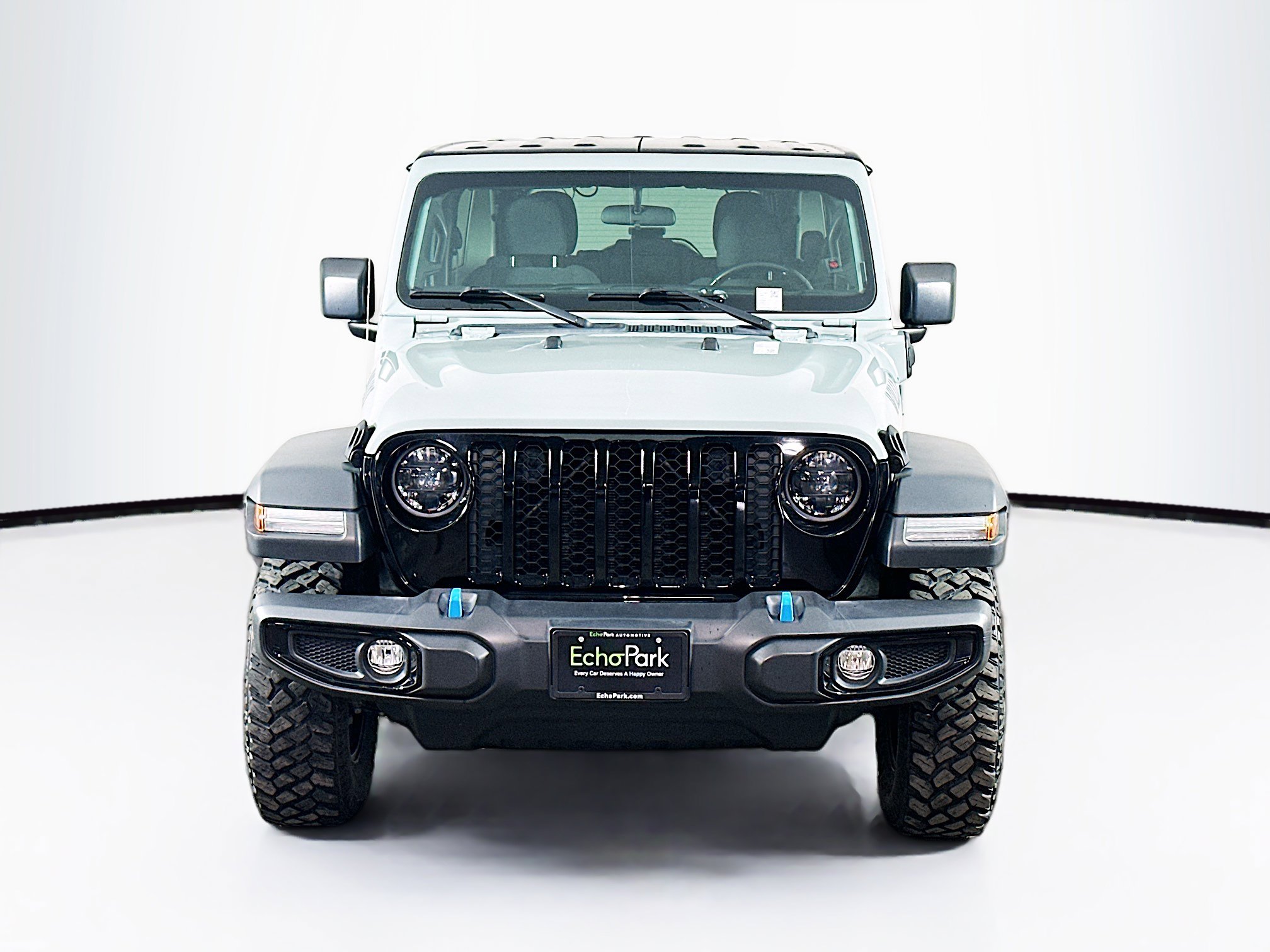 Used 2023 Jeep Wrangler Unlimited w/ Cold Weather Group image 2