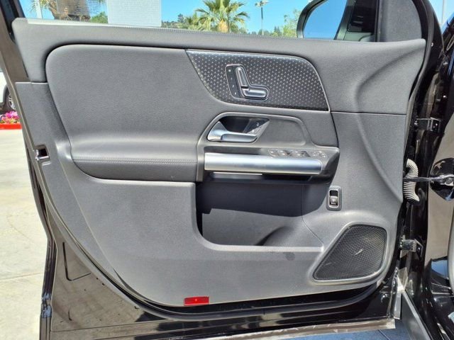 Used 2025 Mercedes-Benz GLA 250 GLA 250 image 36