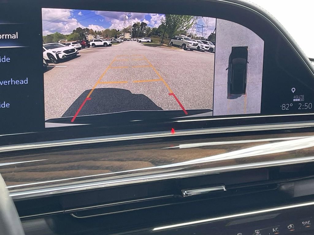 Used 2024 Cadillac Escalade ESV Sport Platinum w/ LPO, ONYX Package image 29