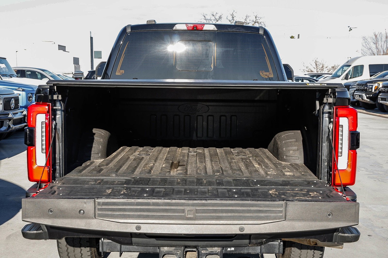 Used 2023 Ford F250 Limited w/ FX4 Off-Road Package image 27