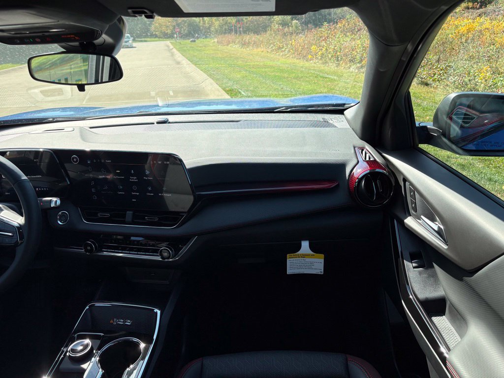 New 2027 Chevrolet Equinox RS FWD image 36
