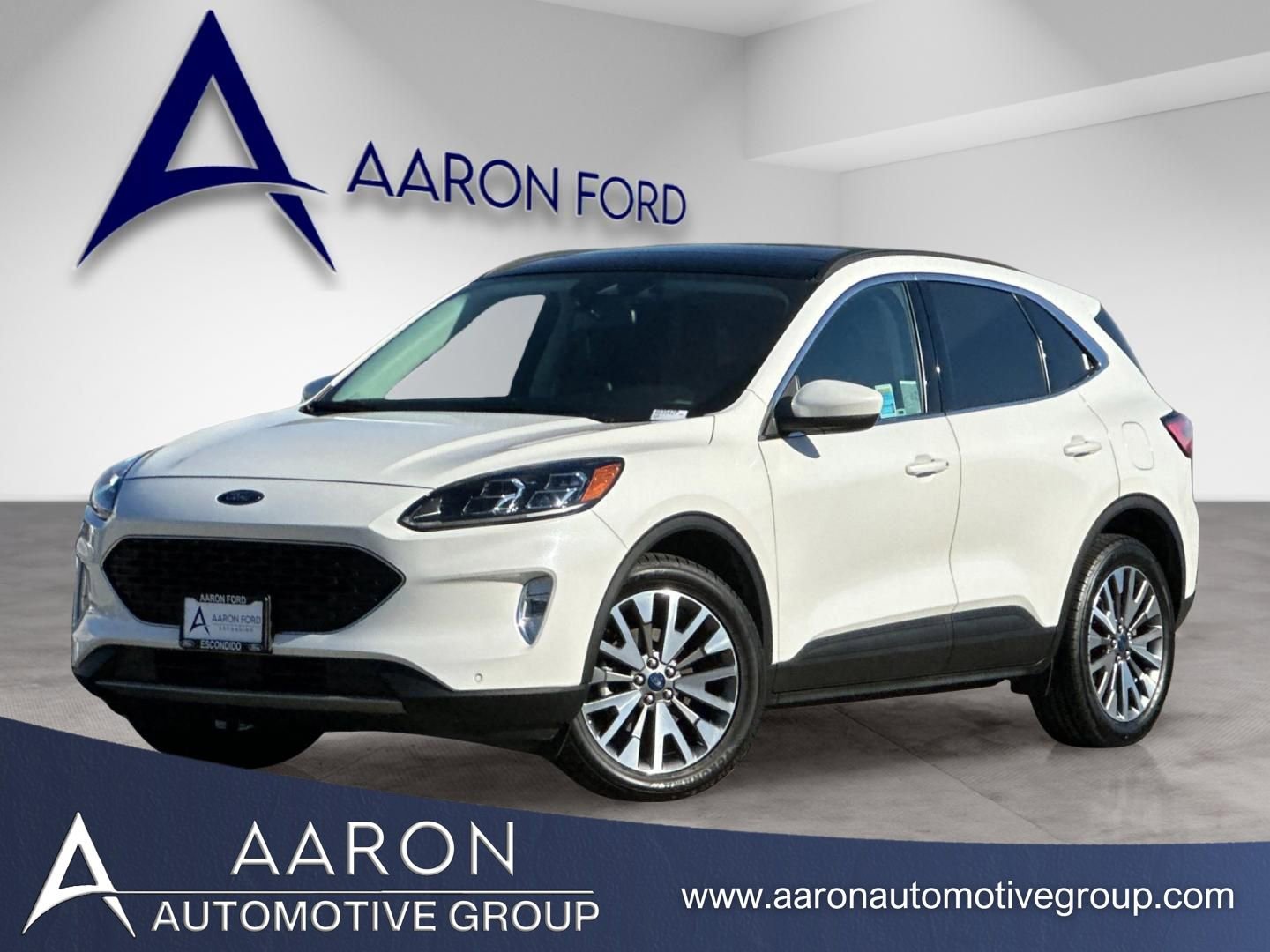 Used 2022 Ford Escape Titanium w/ Class II Trailer Tow Package
