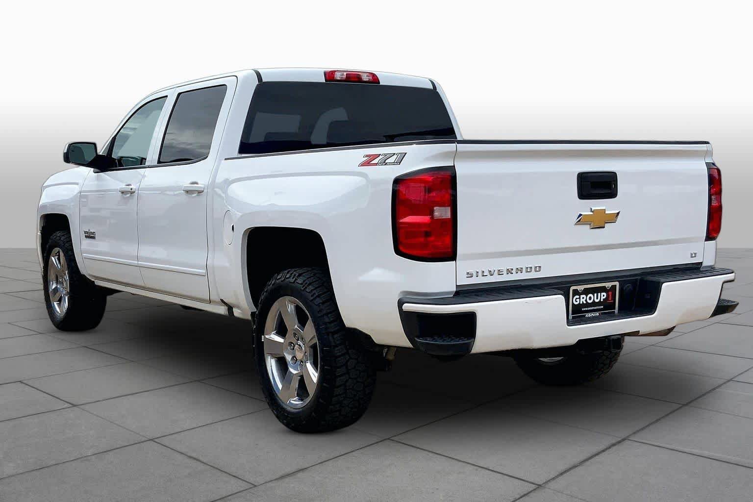Used 2018 Chevrolet Silverado 1500 LT w/ Texas Edition AWD/4WD image 12