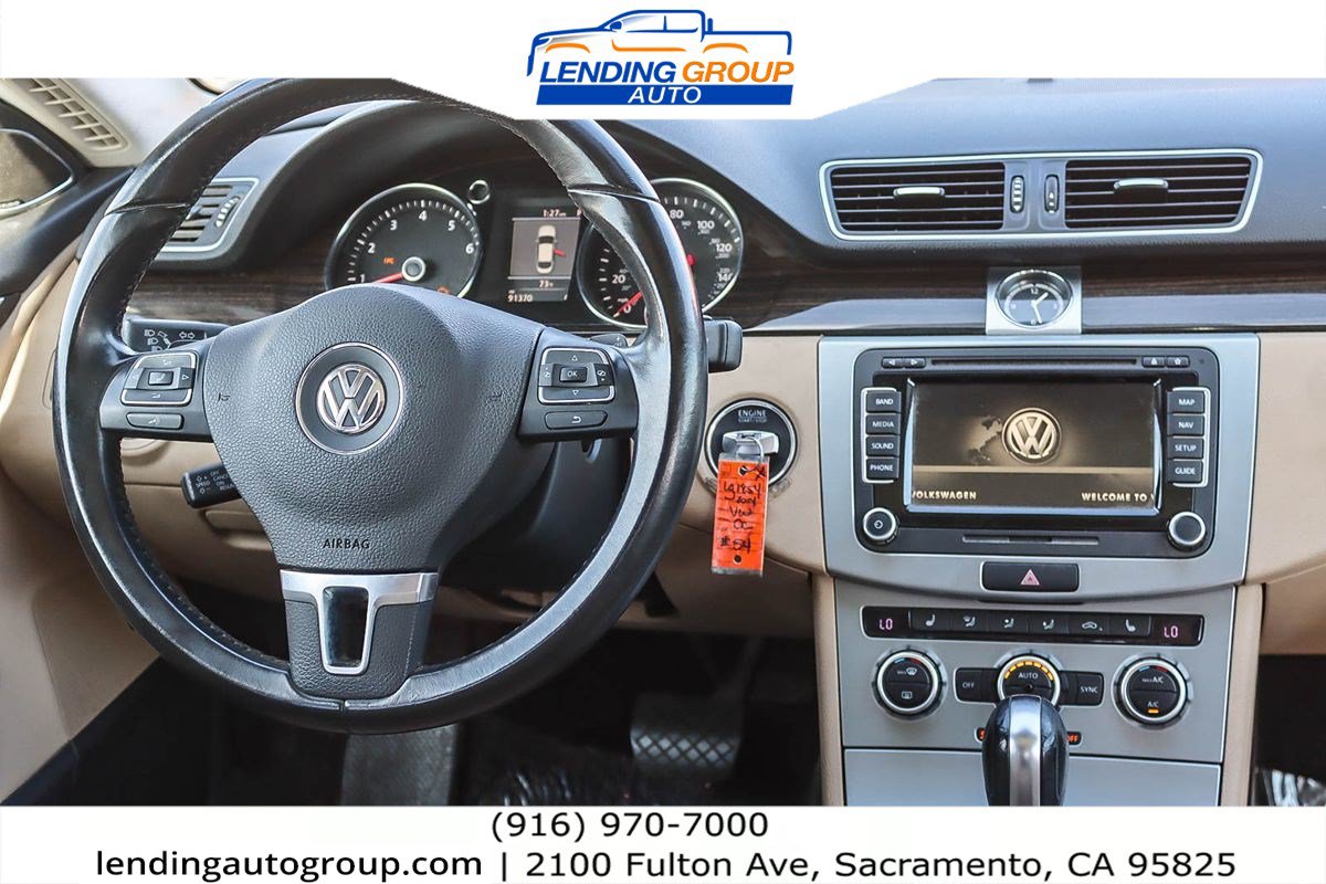 Used 2014 Volkswagen CC Executive AWD/4WD image 12