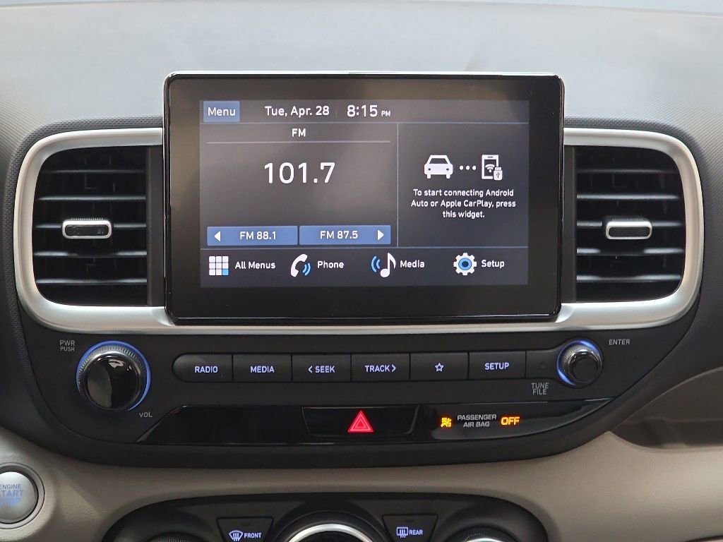 Used 2026 Hyundai Venue SEL FWD image 17