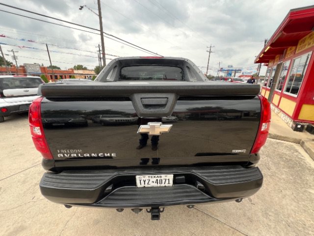 Used 2008 Chevrolet Avalanche LT w/ LT Preferred Equipment Group RWD image 6