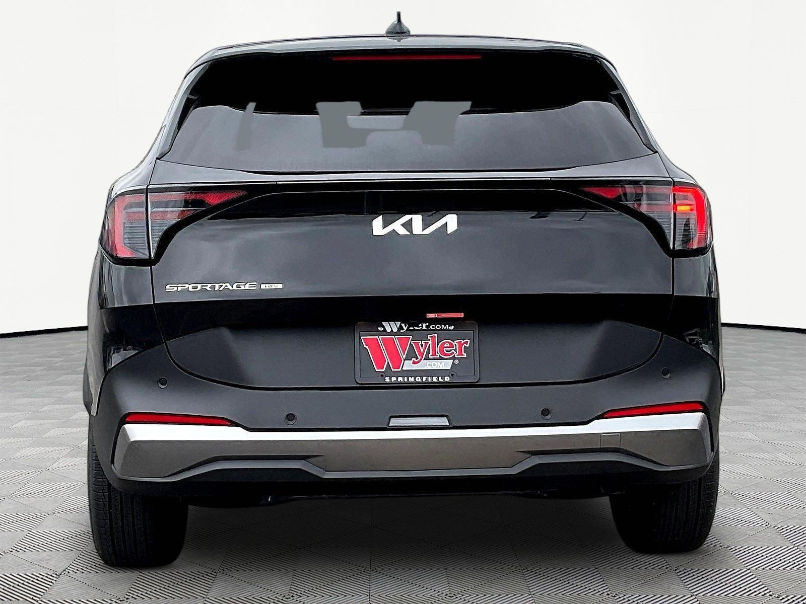New 2027 Kia Sportage LX FWD image 5