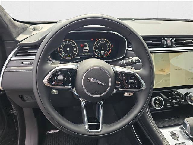 New 2026 Jaguar F-PACE R-Dynamic S image 15