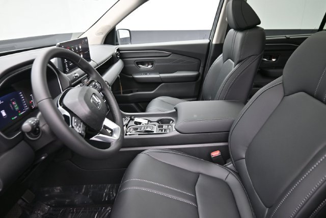 New 2026 Honda Pilot Touring image 17