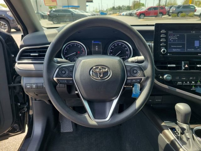 Used 2023 Toyota Camry LE image 26