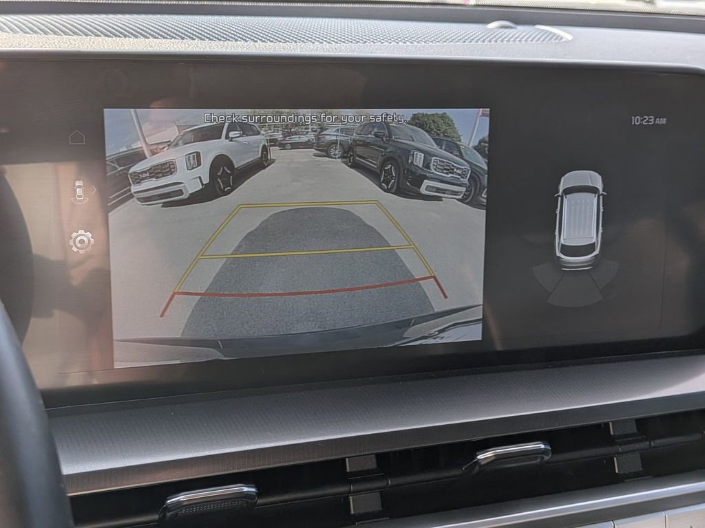 Used 2025 Kia Telluride S FWD image 18