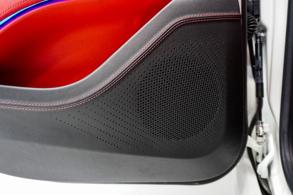 Used 2021 Aston Martin DBX image 22