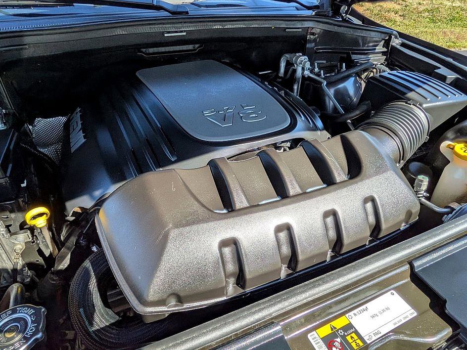 Used 2021 Jeep Grand Cherokee Limited w/ Luxury Group II image 37