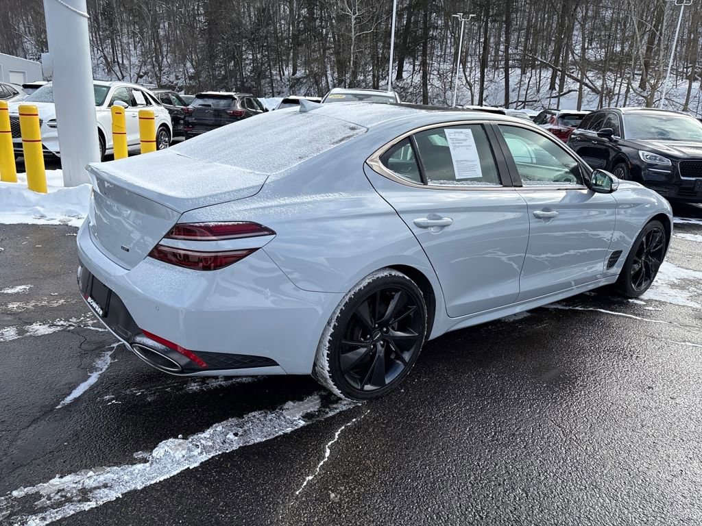 Used 2022 Genesis G70 3.3T w/ Sport Advanced Package image 5