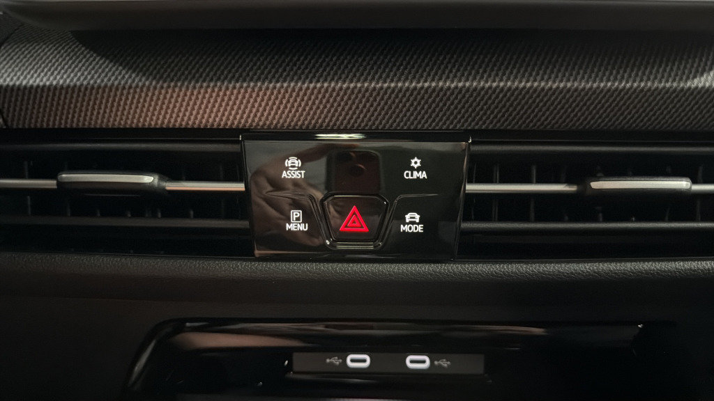 New 2026 Volkswagen Golf AWD/4WD image 28